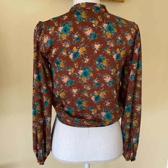 Zara floral crop blouse size XS - Picture 4 of 7